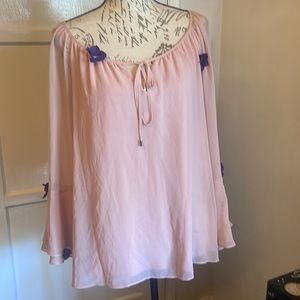Long sleeve pink blouse